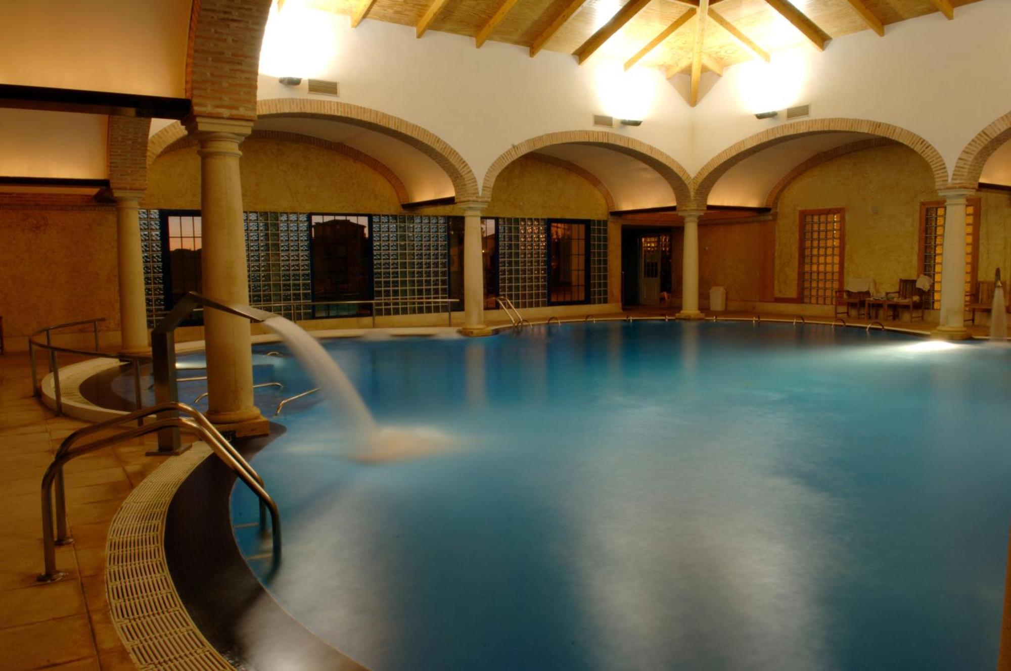 Balneario Cervantes ซานตาครูซ เด มูเดลา ภายนอก รูปภาพ
