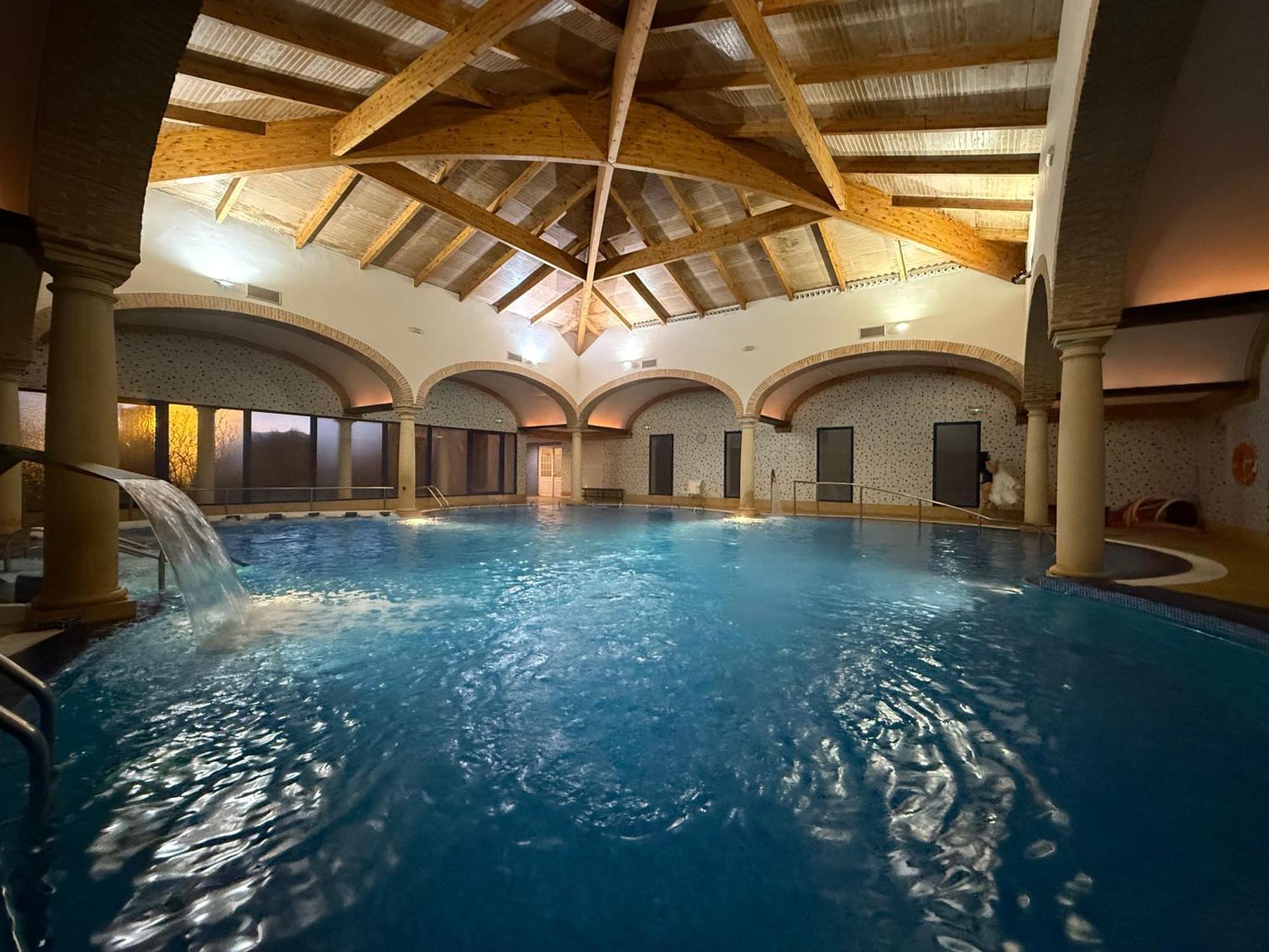 Balneario Cervantes ซานตาครูซ เด มูเดลา ภายนอก รูปภาพ