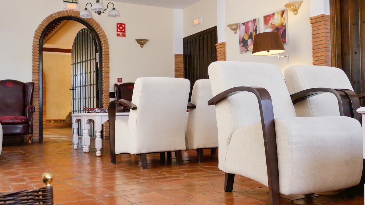 Balneario Cervantes ซานตาครูซ เด มูเดลา ภายนอก รูปภาพ